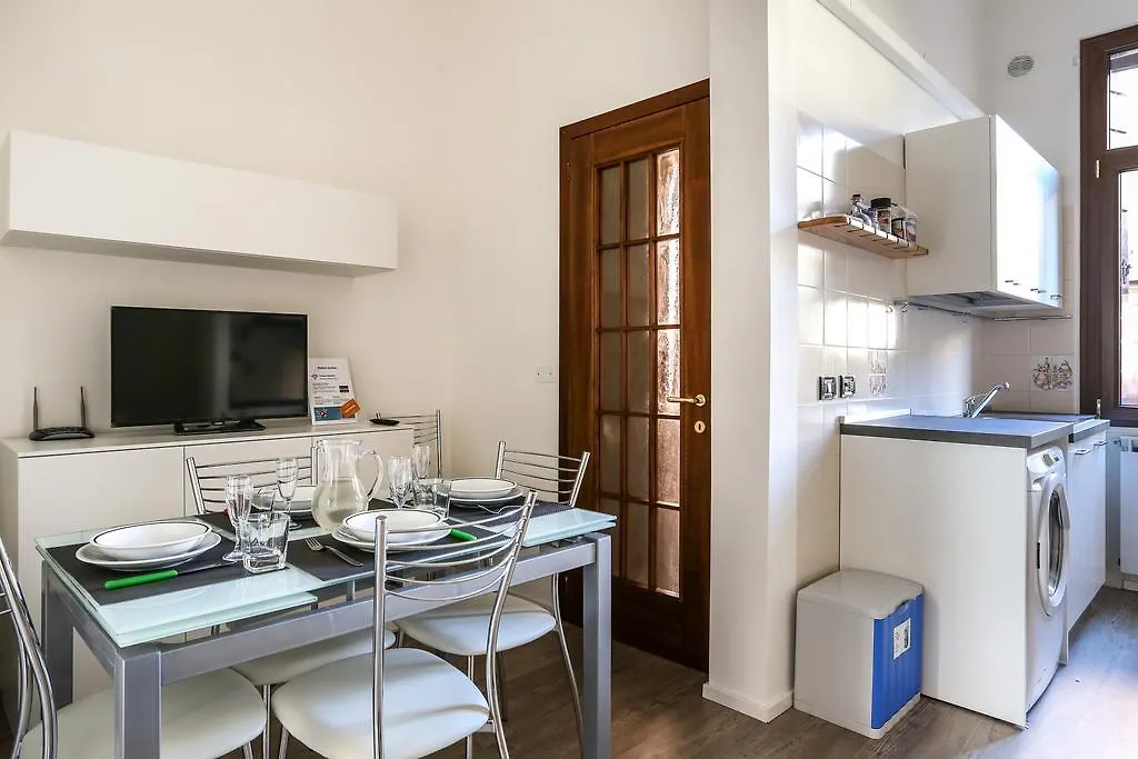 Seven Venice Apartment Mestre Italy