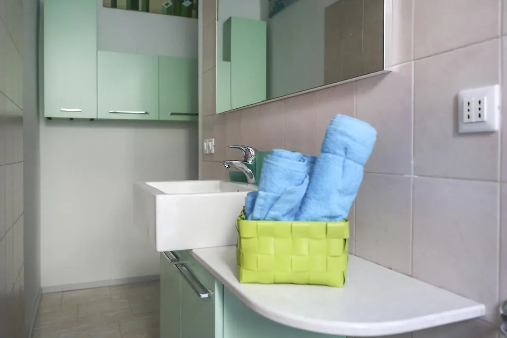 Seven Venice Apartment Mestre Italie